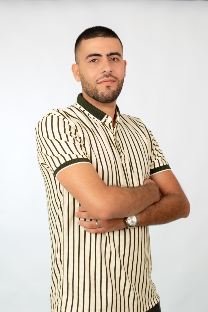 الأستاذ Ayoub — علوم الحياة والأرض